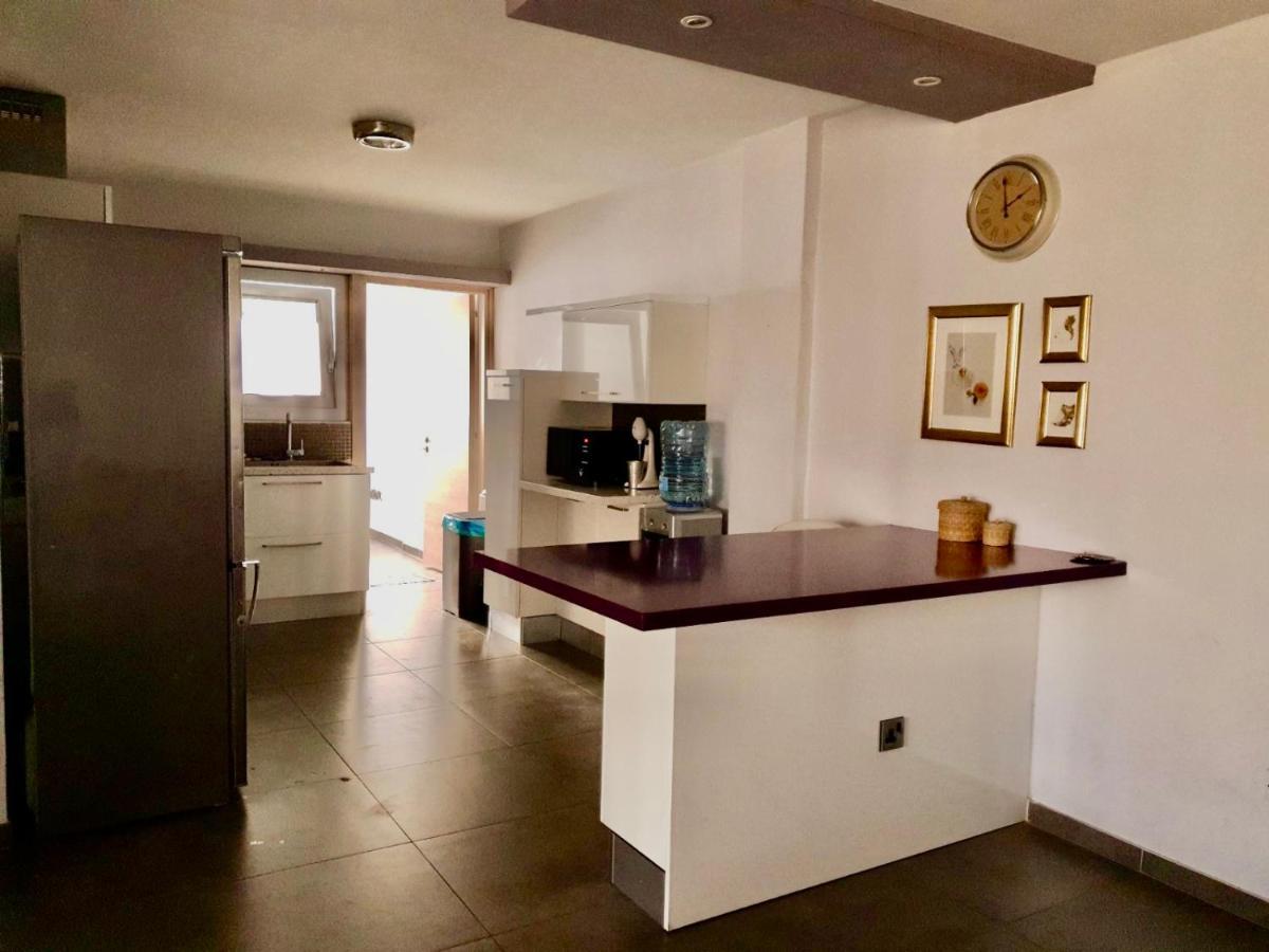 2-Bedroom Appartment In Center Nicosia Buitenkant foto
